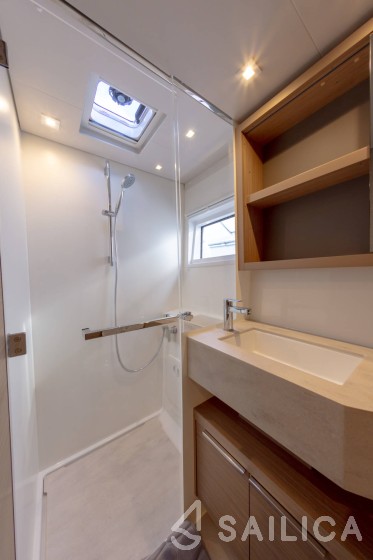 Lagoon 46  - Yacht Charter Sailica