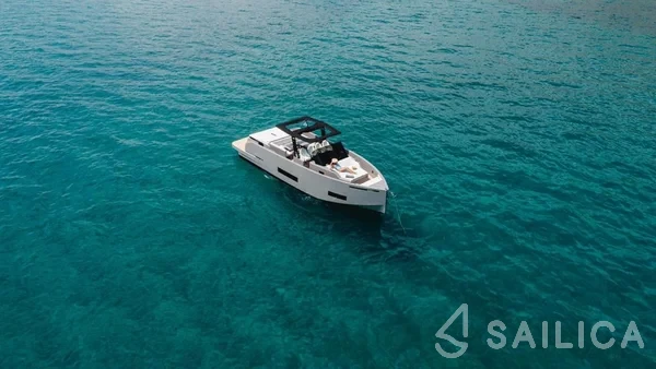 D42 Open - Yacht Charter Sailica