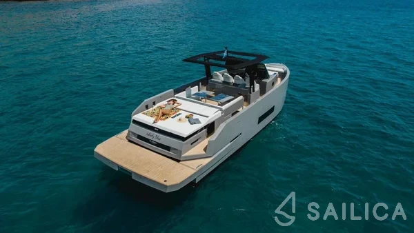 D42 Open - Yacht Charter Sailica