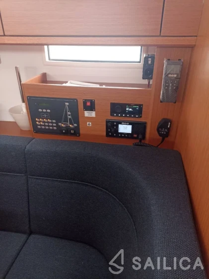 Bavaria 46 Cruiser - Yacht Charter Sailica