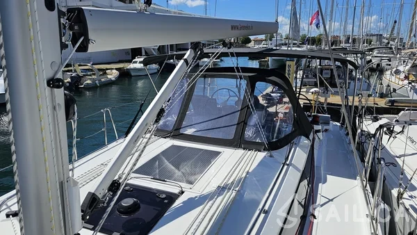Bavaria C38 - Yacht Charter Sailica