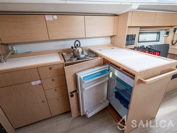 Bavaria C38 - Yacht Charter Sailica