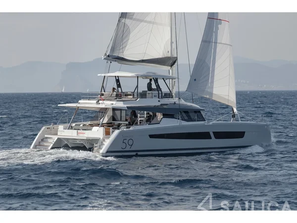 Samana 59 - Yacht Charter Sailica