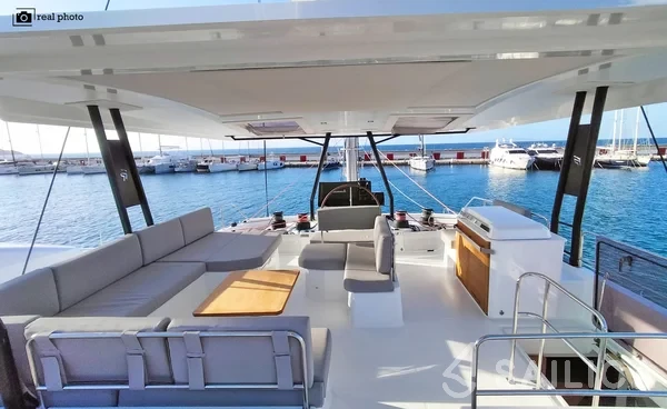 Samana 59 - Yacht Charter Sailica