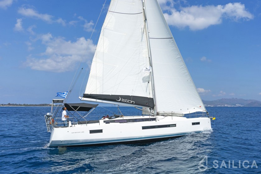 Sun Odyssey 490 - Yacht Charter Sailica
