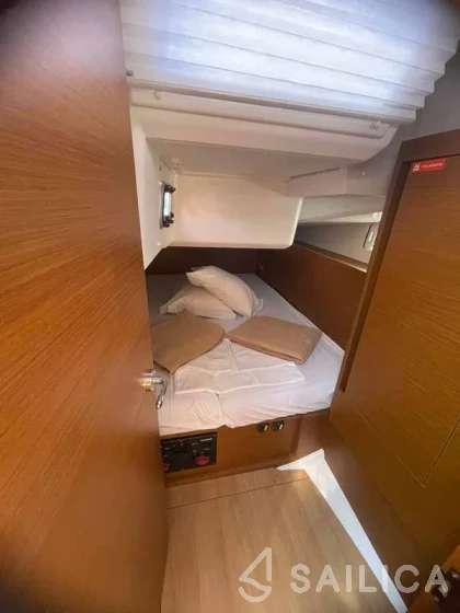 Sun Odyssey 440 - Yacht Charter Sailica