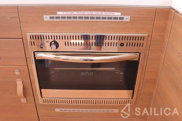 Bali 4.4 - Yacht Charter Sailica