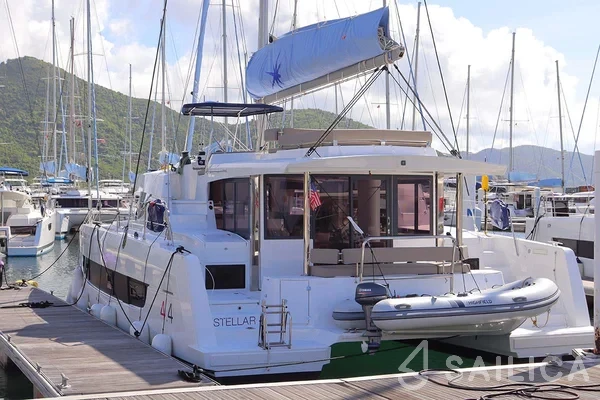 Bali 4.4 - Yacht Charter Sailica