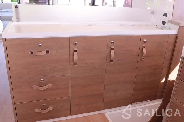 Bali 4.4 - Yacht Charter Sailica