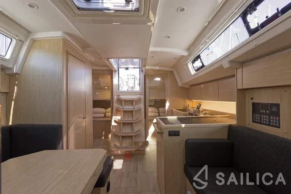 Bavaria C38 - Yacht Charter Sailica