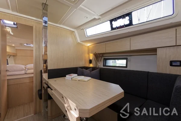 Bavaria C38 - Yacht Charter Sailica