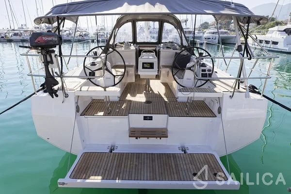 Bavaria C38 - Yacht Charter Sailica