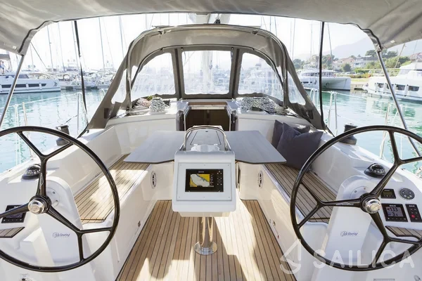 Bavaria C38 - Yacht Charter Sailica