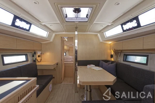 Bavaria C38 - Yacht Charter Sailica