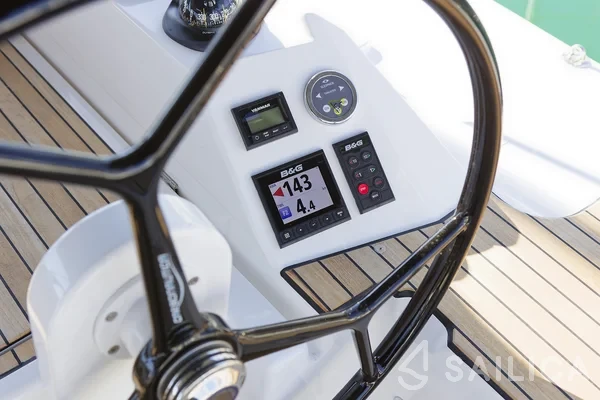 Bavaria C38 - Yacht Charter Sailica