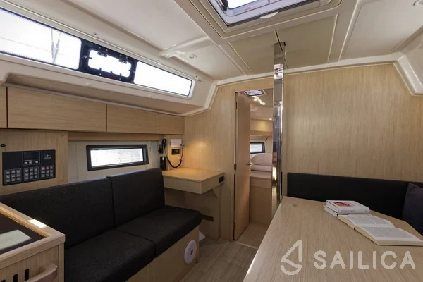 Bavaria C38 - Yacht Charter Sailica