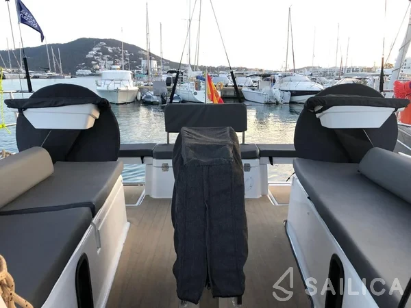Dufour 37 - Yacht Charter Sailica