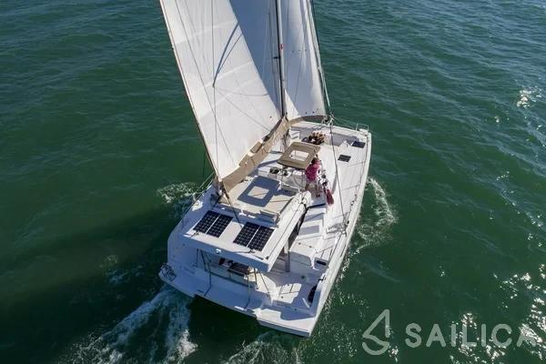 Bali Catspace - Yacht Charter Sailica