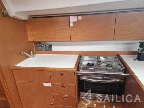 Bavaria C38 - Yacht Charter Sailica