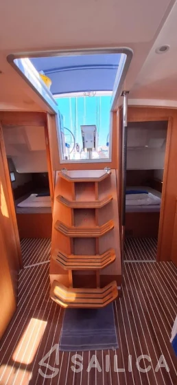Bavaria C38 - Yacht Charter Sailica