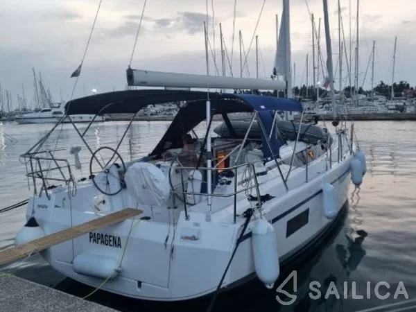 Bavaria C38 - Yacht Charter Sailica