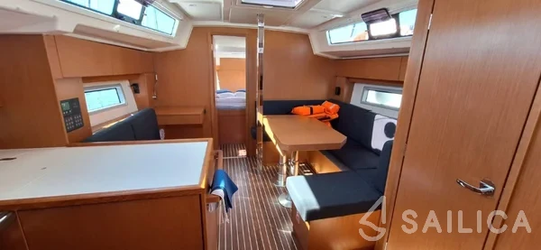 Bavaria C38 - Yacht Charter Sailica