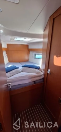 Bavaria C38 - Yacht Charter Sailica