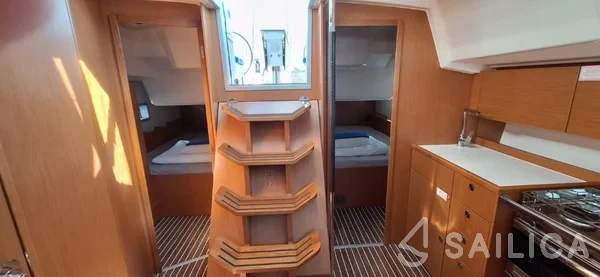 Bavaria C38 - Yacht Charter Sailica