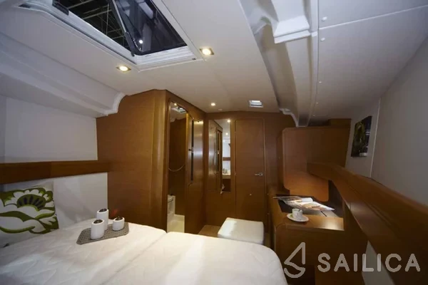 Sun Odyssey 449 - Yacht Charter Sailica