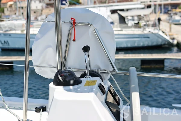 Bali Catsmart - Yacht Charter Sailica