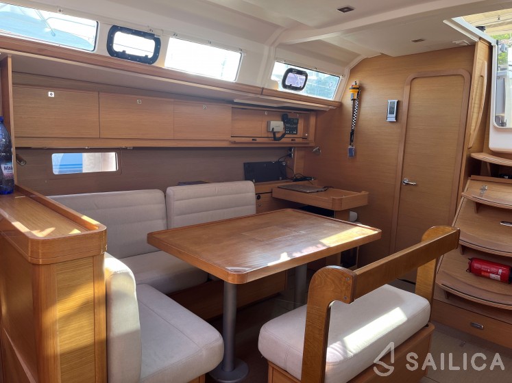 Dufour 460 Grand Large - Yacht Charter Sailica