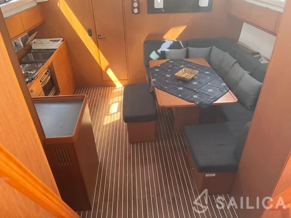 Bavaria 46 Cruiser - Yacht Charter Sailica