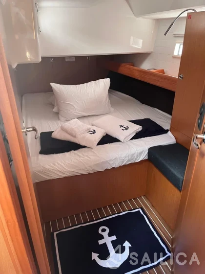 Bavaria 46 Cruiser - Yacht Charter Sailica