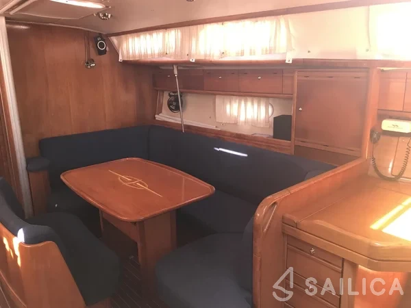 Bavaria 40 Cruiser - Yacht Charter Sailica