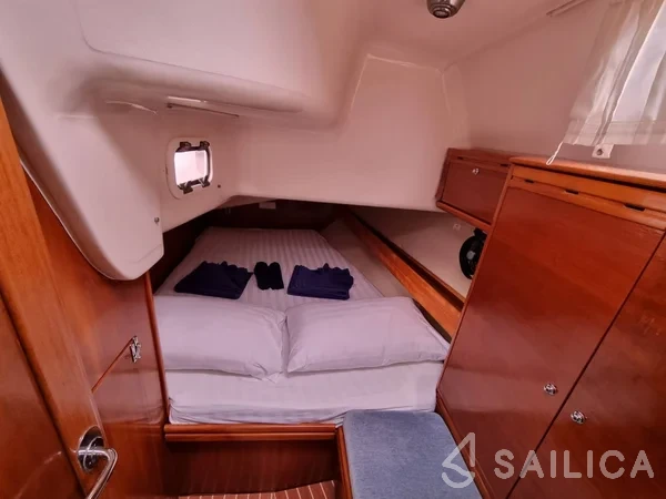 Bavaria 40 Cruiser - Yacht Charter Sailica