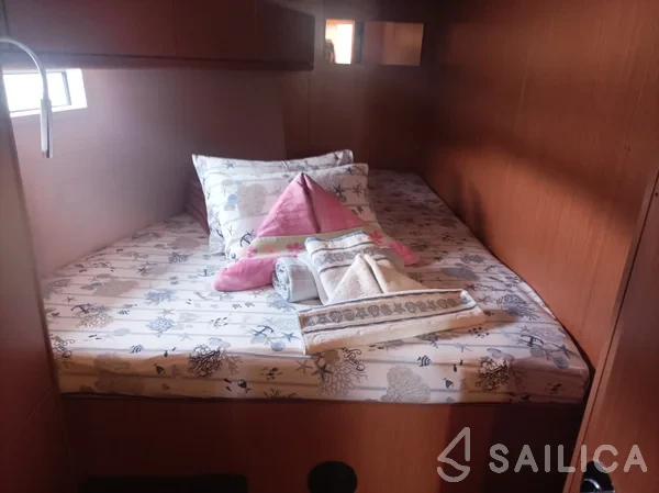 Bavaria 46 Cruiser - Yacht Charter Sailica