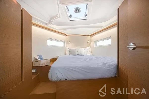 Sun Odyssey 380 - Yacht Charter Sailica