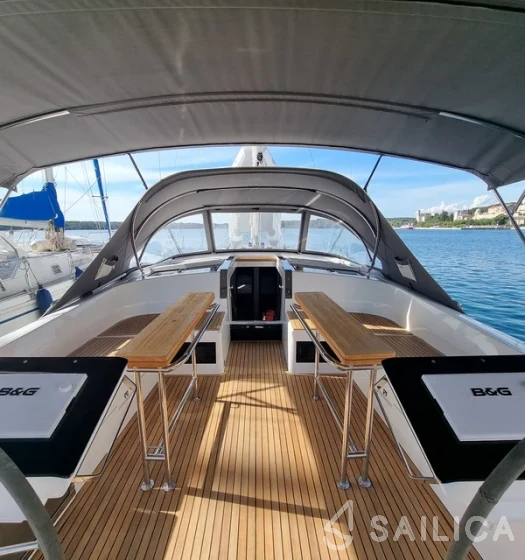 Hanse 460 - Yacht Charter Sailica