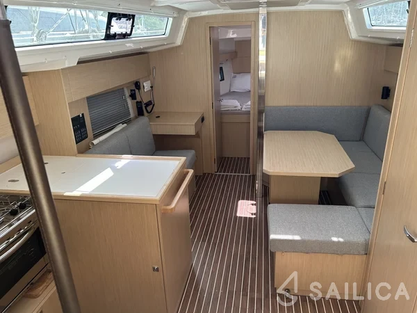 Bavaria C38 - Yacht Charter Sailica