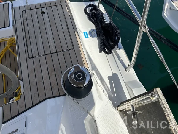 Bavaria C38 - Yacht Charter Sailica