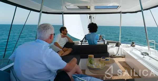 Lagoon 51 - Yacht Charter Sailica