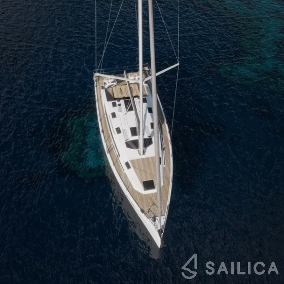 Elan Impression 43 - Yacht Charter Sailica