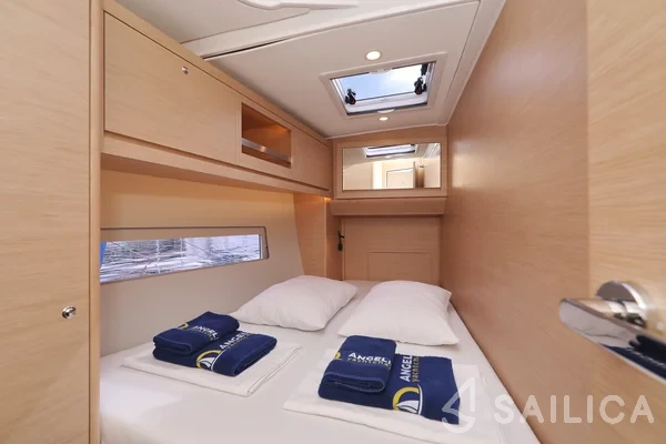 Dufour 470 - Yacht Charter Sailica