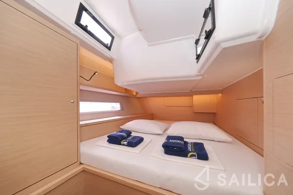 Dufour 470 - Yacht Charter Sailica