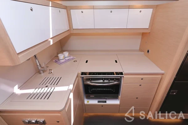 Dufour 470 - Yacht Charter Sailica