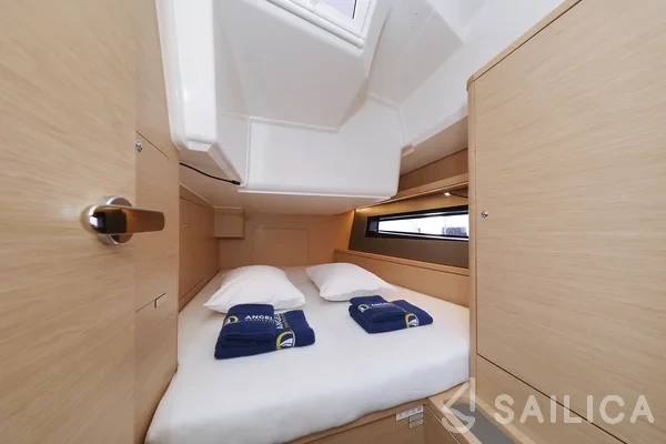 Dufour 41 - Yacht Charter Sailica