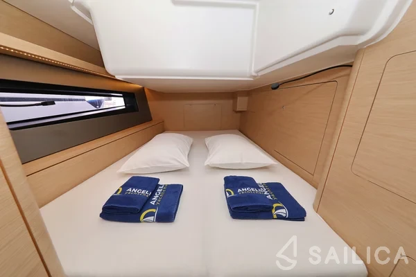 Dufour 41 - Yacht Charter Sailica