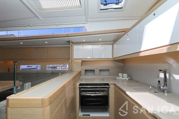 Dufour 530 - Yacht Charter Sailica