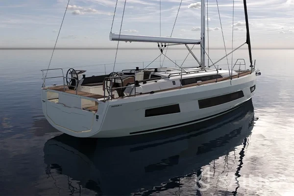 Dufour 41 - Yacht Charter Sailica