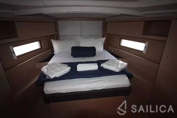 Oceanis 46.1 - Yacht Charter Sailica